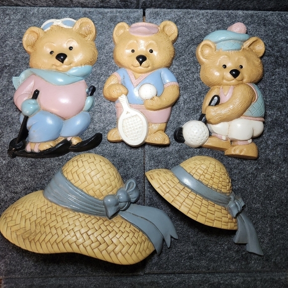 Burwood Other - Vtg Burwood Products Bears & Straw Hats Wall Hang Golf Tennis Ski Blue Pink